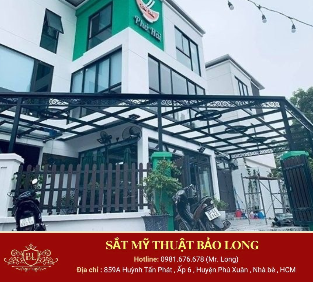 Thi Công Mái Kính Khung Thép Quận 2 Cho Nhà Phố Có Mặt Tiền Hẹp Tại TP.HCM