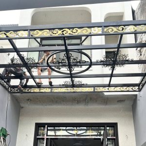 Thi Công Mái Kính TPHCM 2026: Quận 1, 3