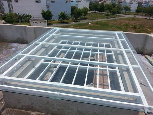 Mái Kính Giếng Trời Đẹp Quận 4 Cho Nhà Phố
