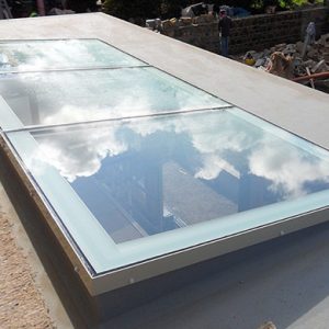 Mái Kính Giếng Trời Hiện Đại Bình Chánh 2026 - Lấy Sáng Đẳng Cấp